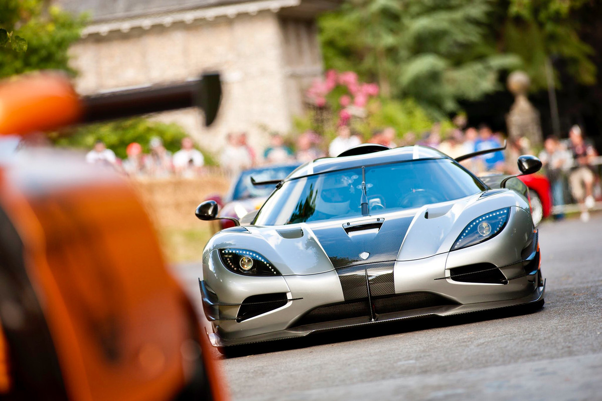 B8D65C09-DC78-4C4D-A4DF-20AD127F4EA0