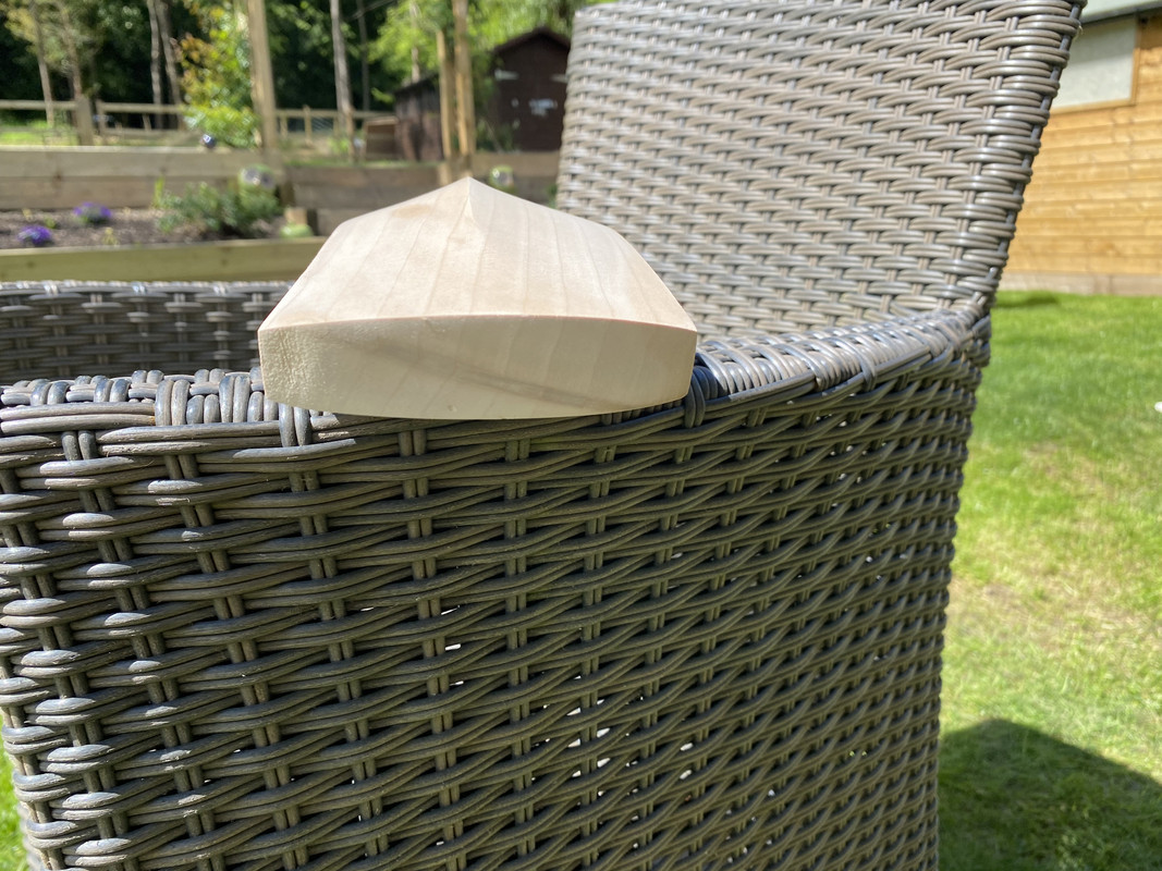 68553031-77CA-4181-B675-EF93300627E1