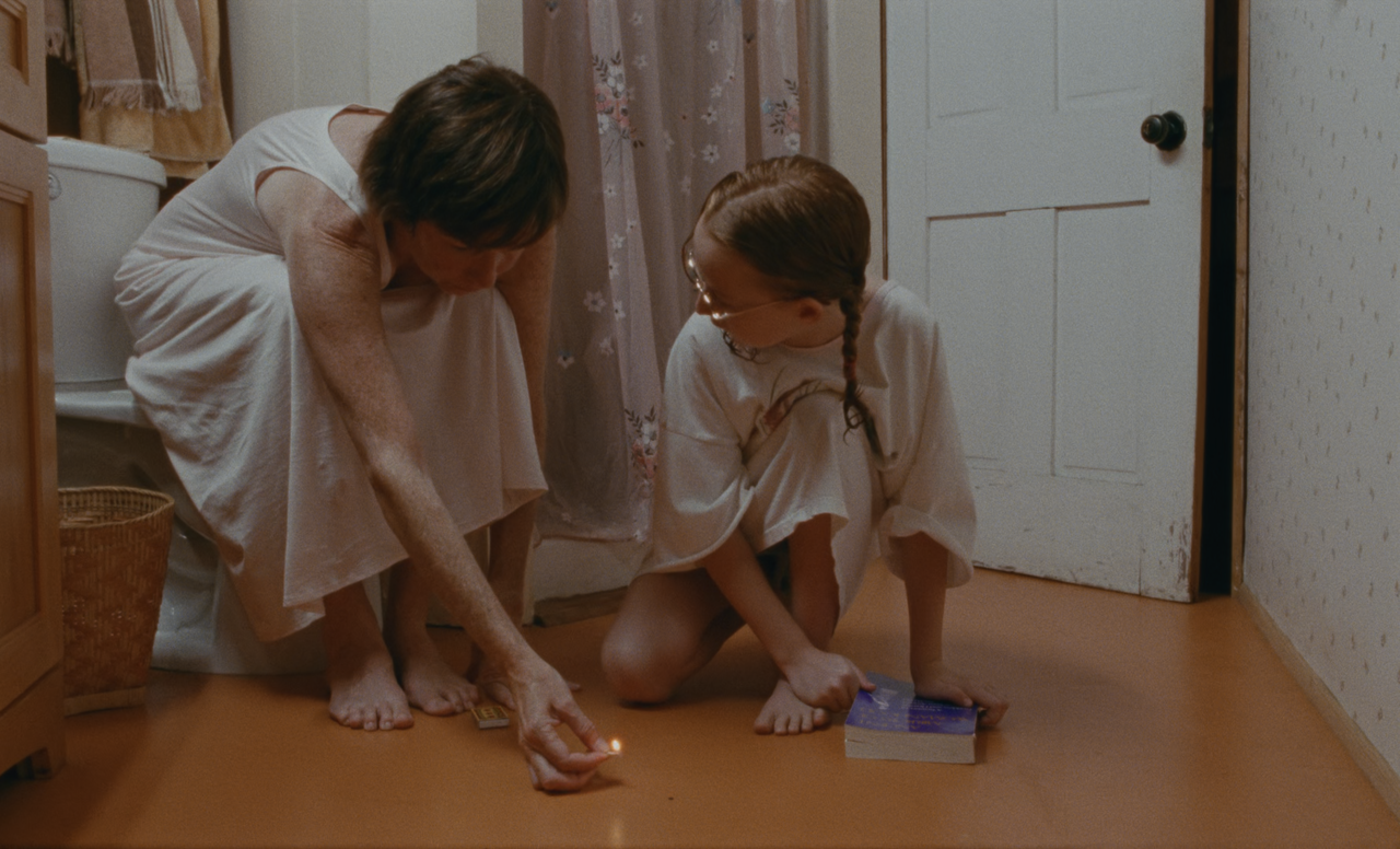 mpv-shot_Janet.Planet.2023.2160p.UHD.WEB-DL.DV5.HEVC-Нечипорук_00_45_17_0003