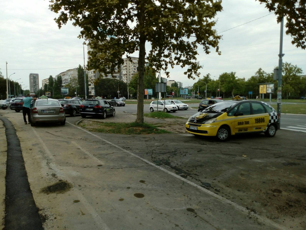 taksi01-2020-08-18-22-55-53.jpg