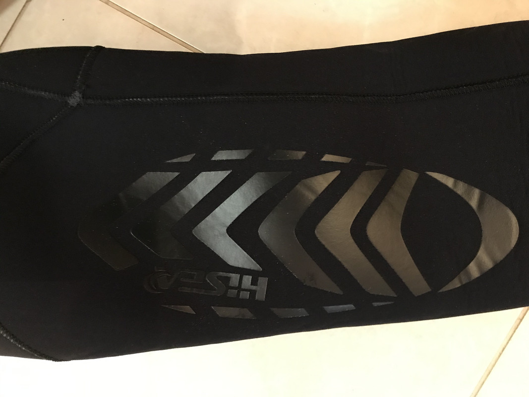 AB081A42-FE58-4DA4-90E1-4CFF09AD65F2