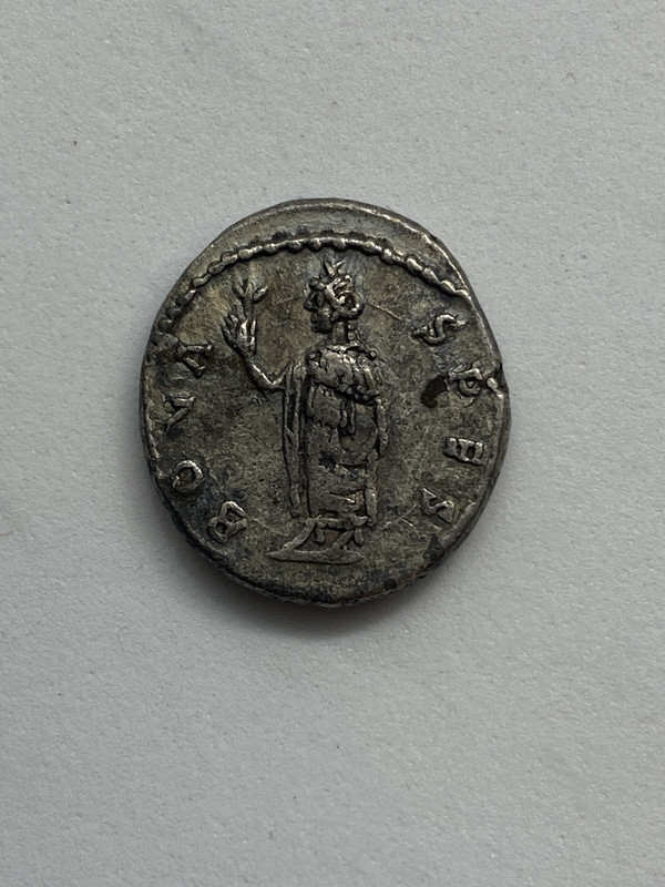 Dos denarios de Septimio Severo BONI EVENTVS y BONA SPES. Emesa B58-C5-C0-A-496-C-4-FA7-9-C01-A7695-C2-F4139