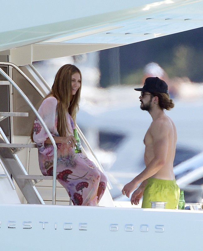 Heidi-Klum-Sexy-TheFappeningBlog.com-41