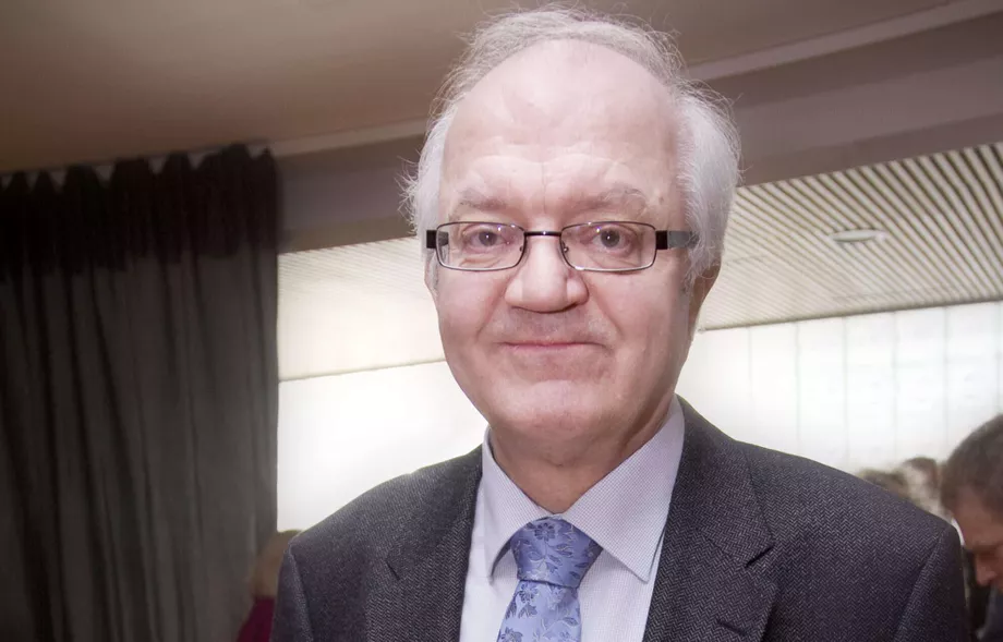 c3892d409aed1c9ce4bf424d7df61ba74fe354415001a67c754c3d2aacd6c647