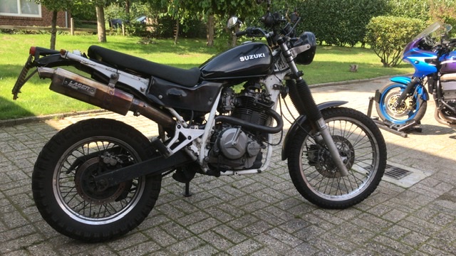 E10D41B5-B325-481E-8C99-10E6BFF69AFF