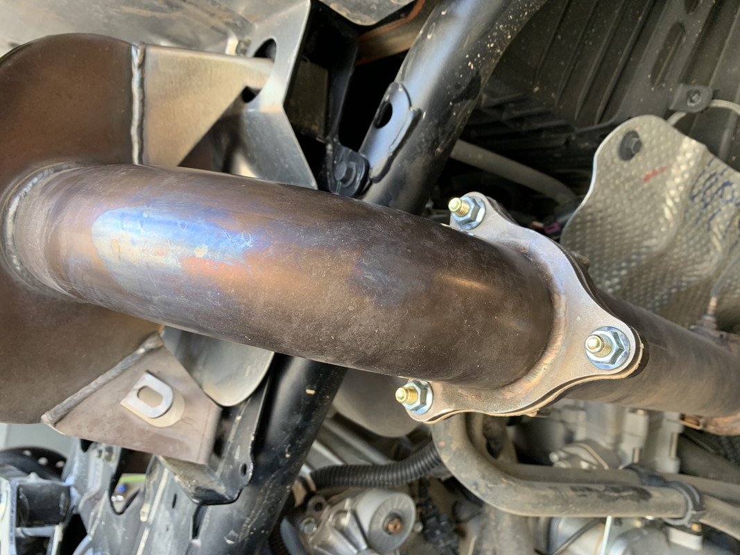 Broken exhaust stud Polaris RZR Forum RZR