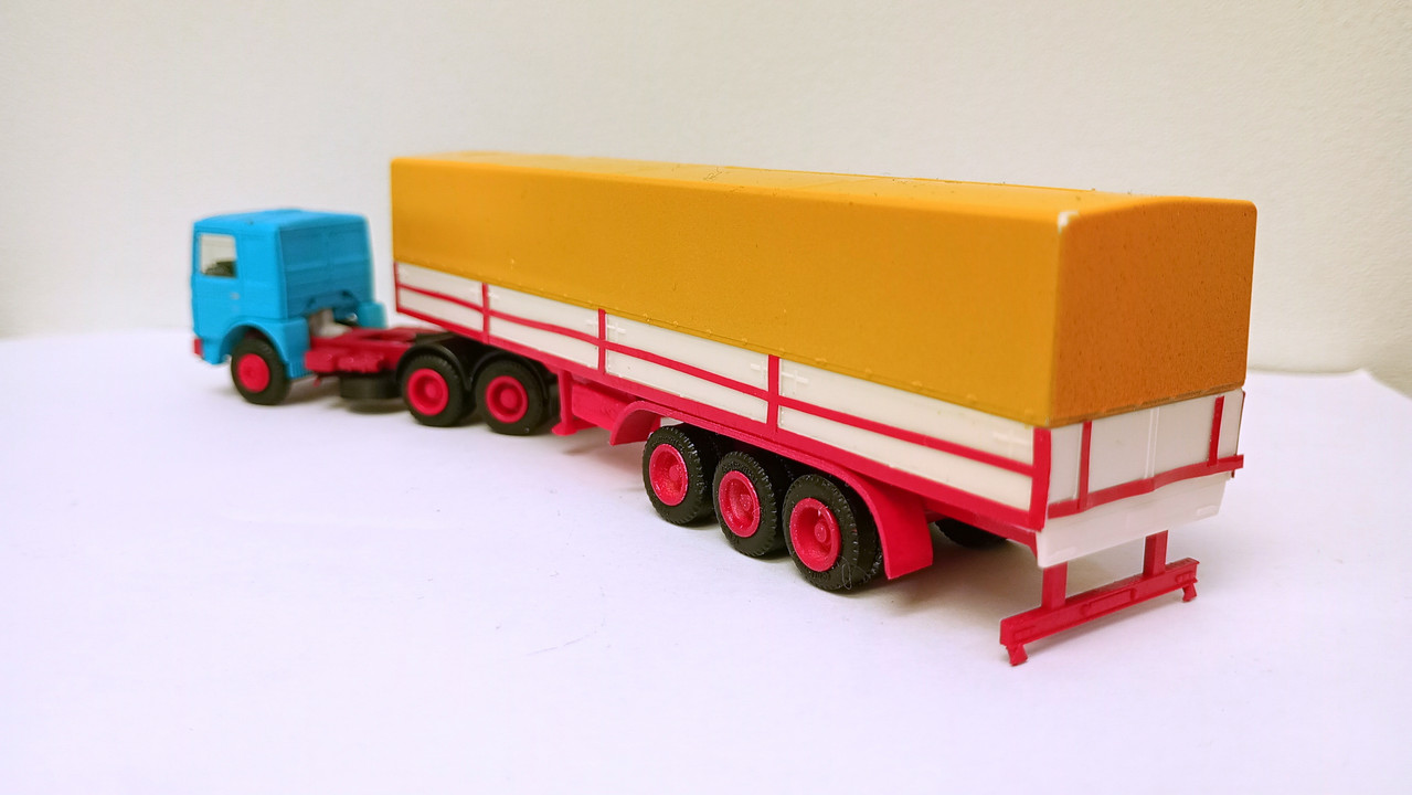 Mach (3649)