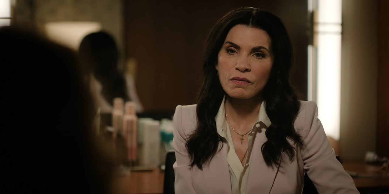 The.Morning.Show.S03E09.Update.Your.Priors.2160p.10bit.ATVP.WEB-DL.DDP5.1.HEVC-Vyndros.mkv_snapshot_