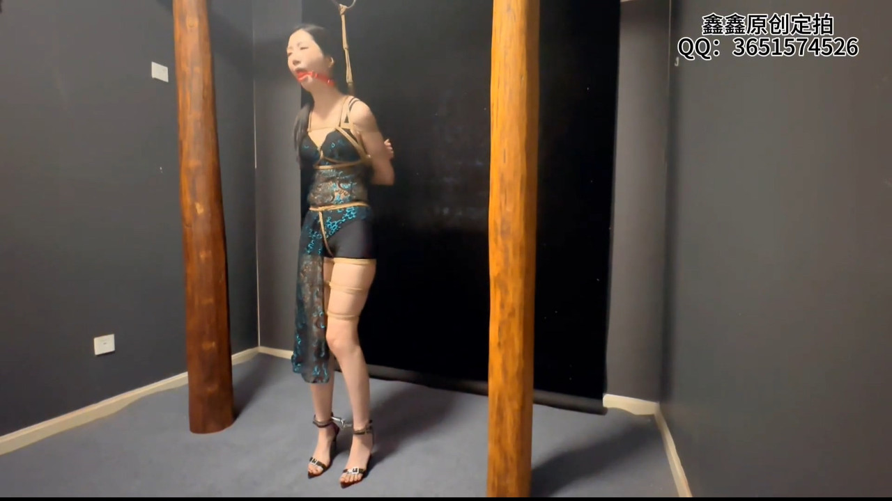 鑫鑫原创 蓉蓉被捆绑口球.mp4_20241208_093046.032