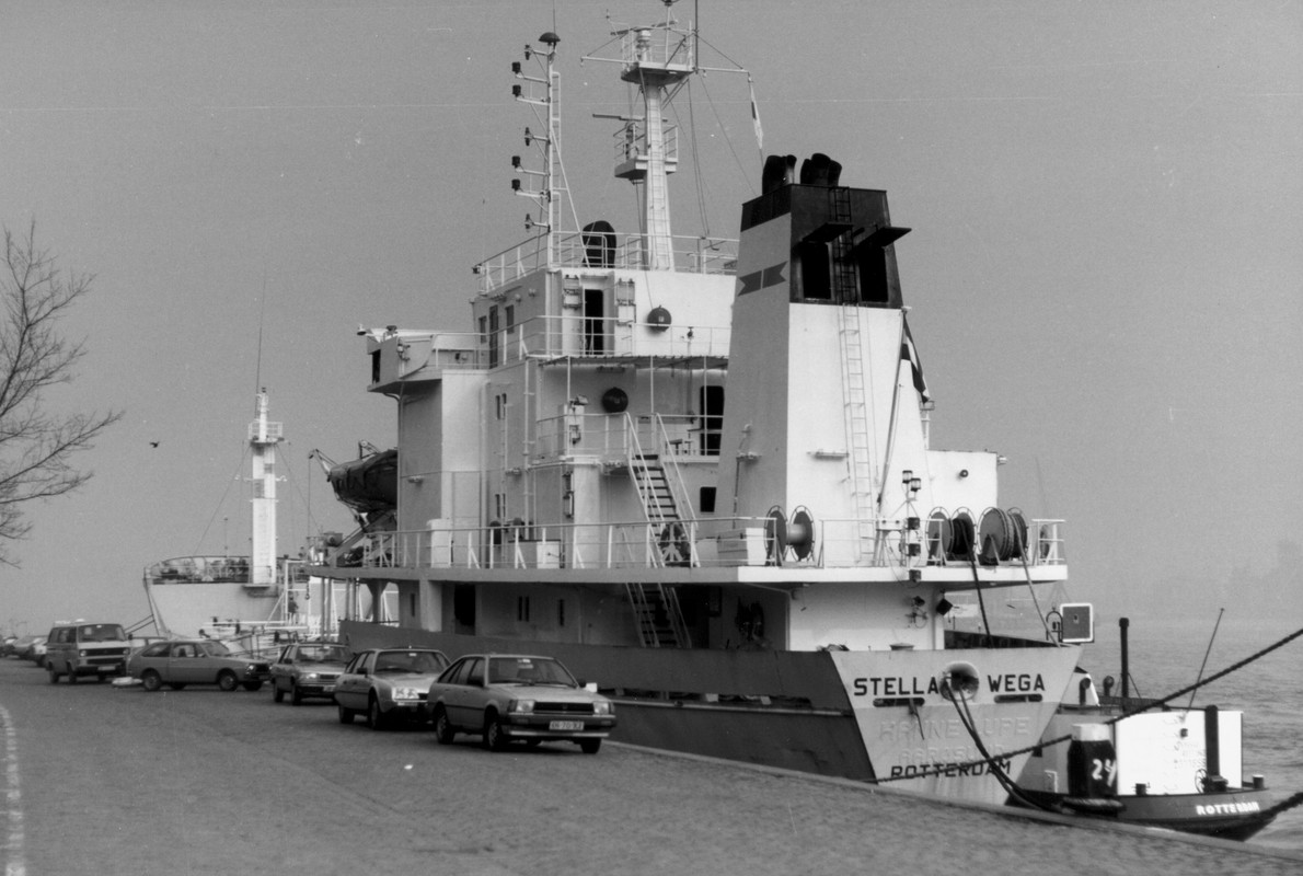 Stella Wega(2)1981-b 2-1985 Parkkade