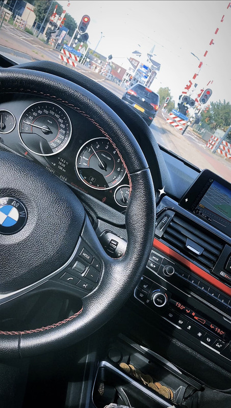 F3A60F58-C056-4775-A258-84AC91C5A99E