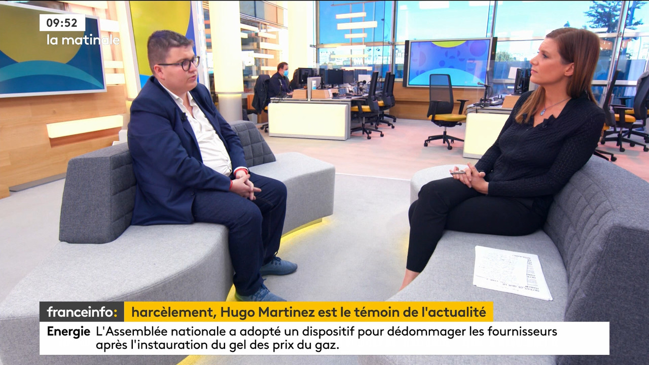 11.06 - 07.58.00 - Le 6h30-10h. Retrouvez toute l'actualité française..._001.ts_snapshot_01.35.377