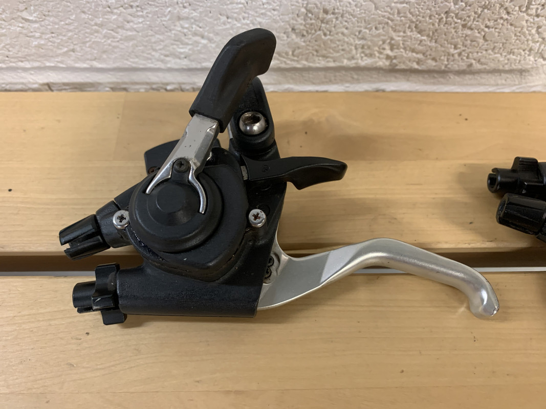 0C789875-56C8-4DB7-93E3-51D188EE7BC1