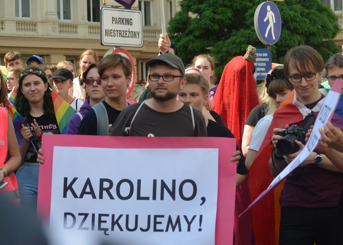 02019_1321_(2)_Rzeszów_Pride,_Kuba_Gawron