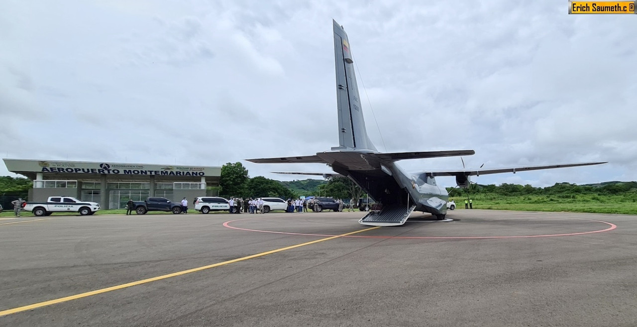 Airport El Carmen. Foro Infodefensa.com-1 (2)