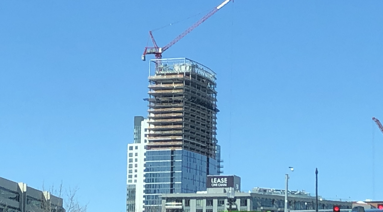 E3928CF4-8040-4109-B9D3-741FF98992E6