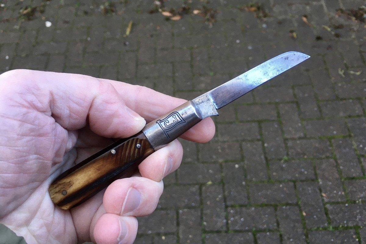 2A622E3E-46FD-497C-A856-6B35698BE2FE