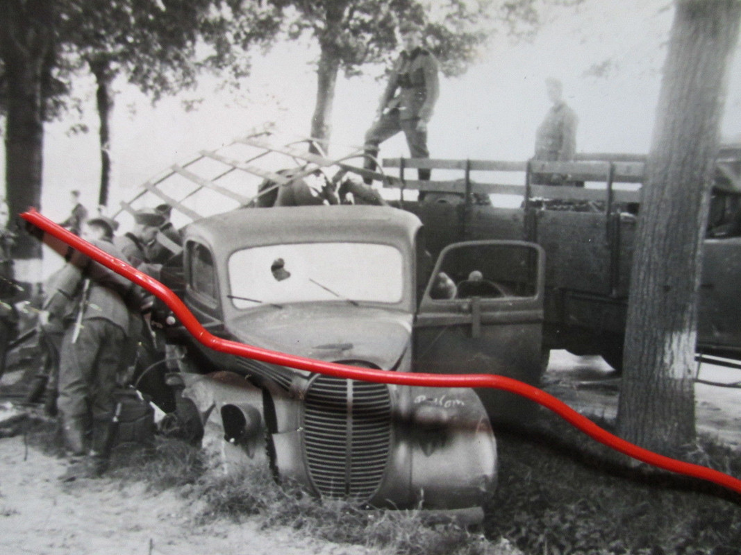 2. WK WW Rar Auto PKW Beute Beutefahrzeug zerstö