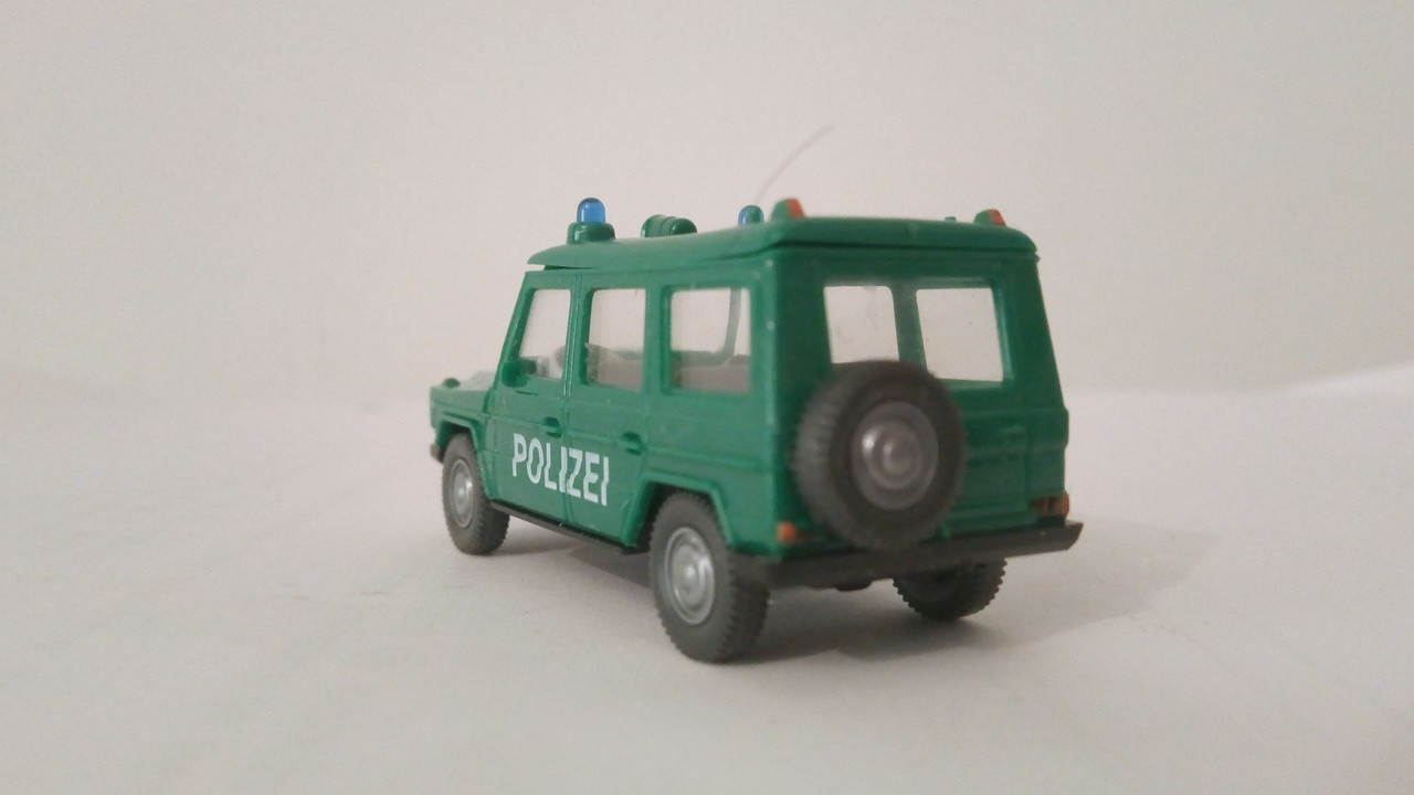 Mcht (8423)