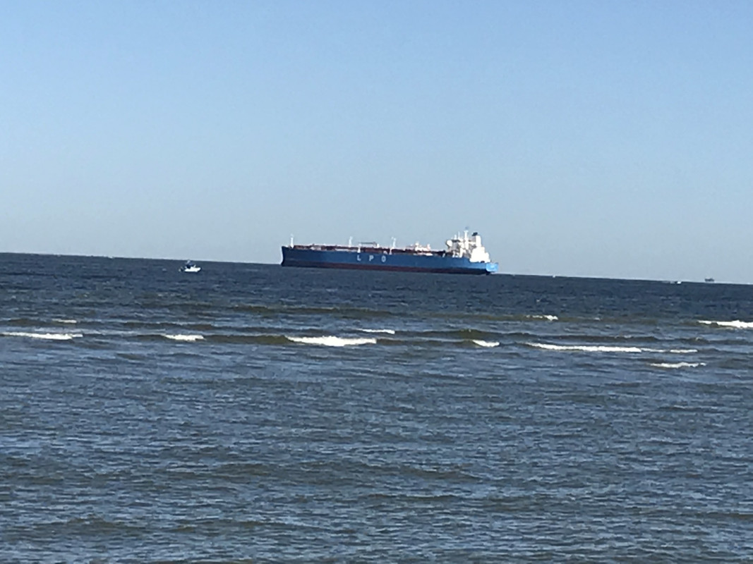 AC4C9BD3-19D9-4781-B665-016CC9D73449