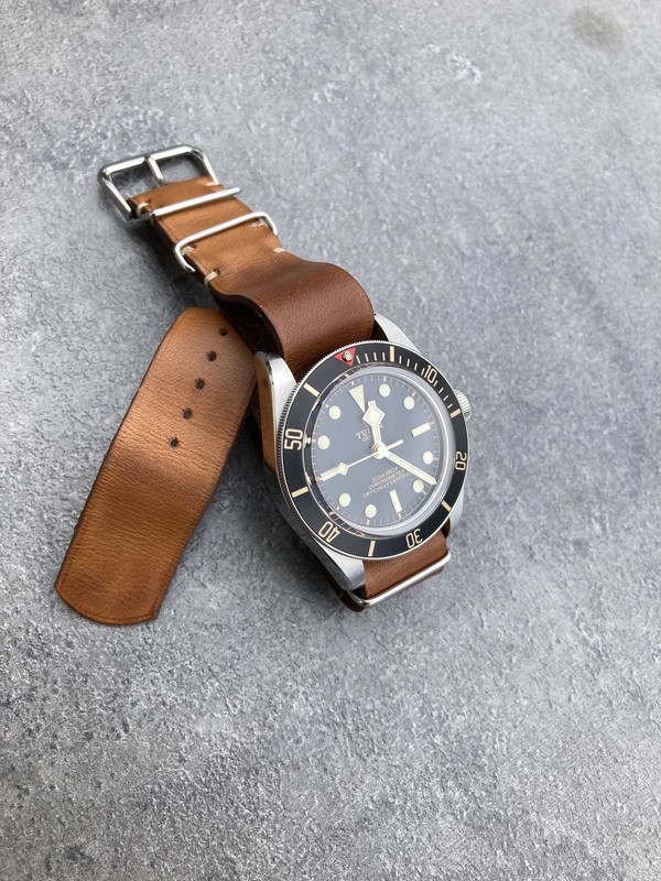 3B2D5E43-B9F3-423C-BDDD-AFF70DB35535