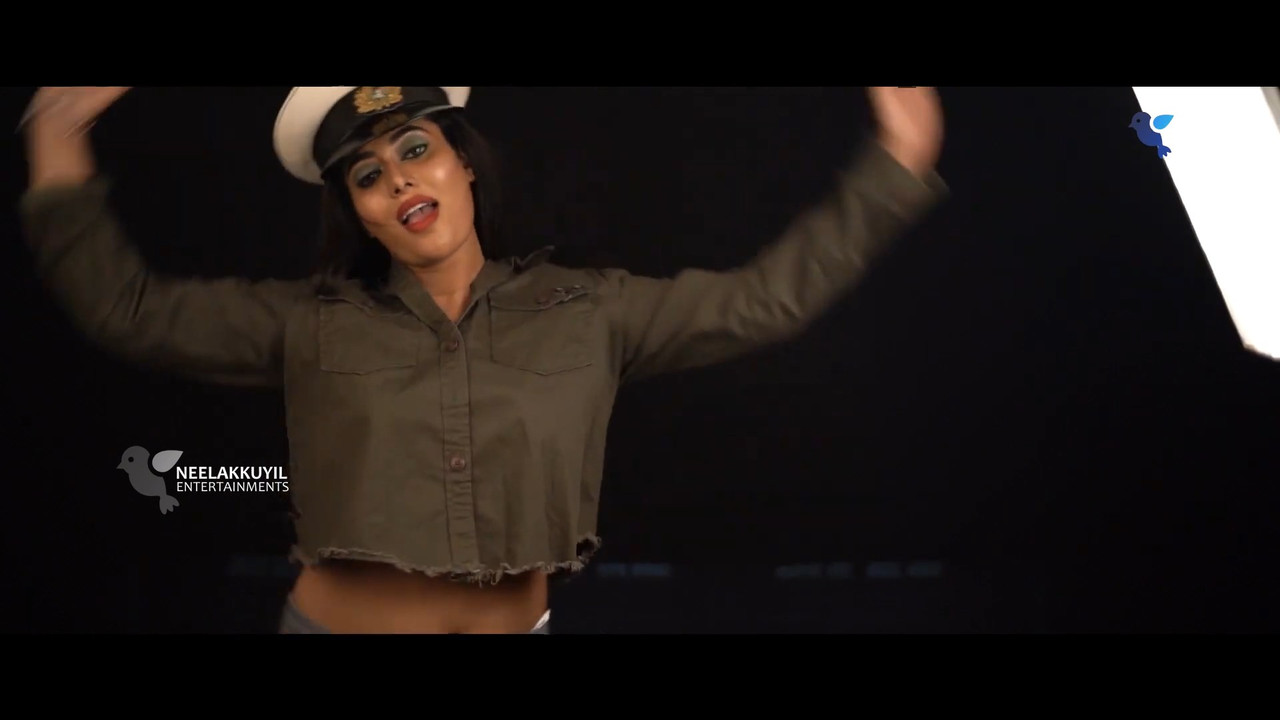 Remya Panicker Ho Photoshoot.mkv_snapshot_02.06.780