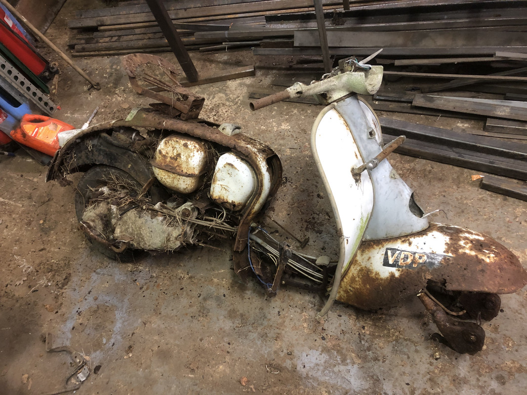 255C34D6-6DAD-4BD1-8EBB-A54A0498C84E