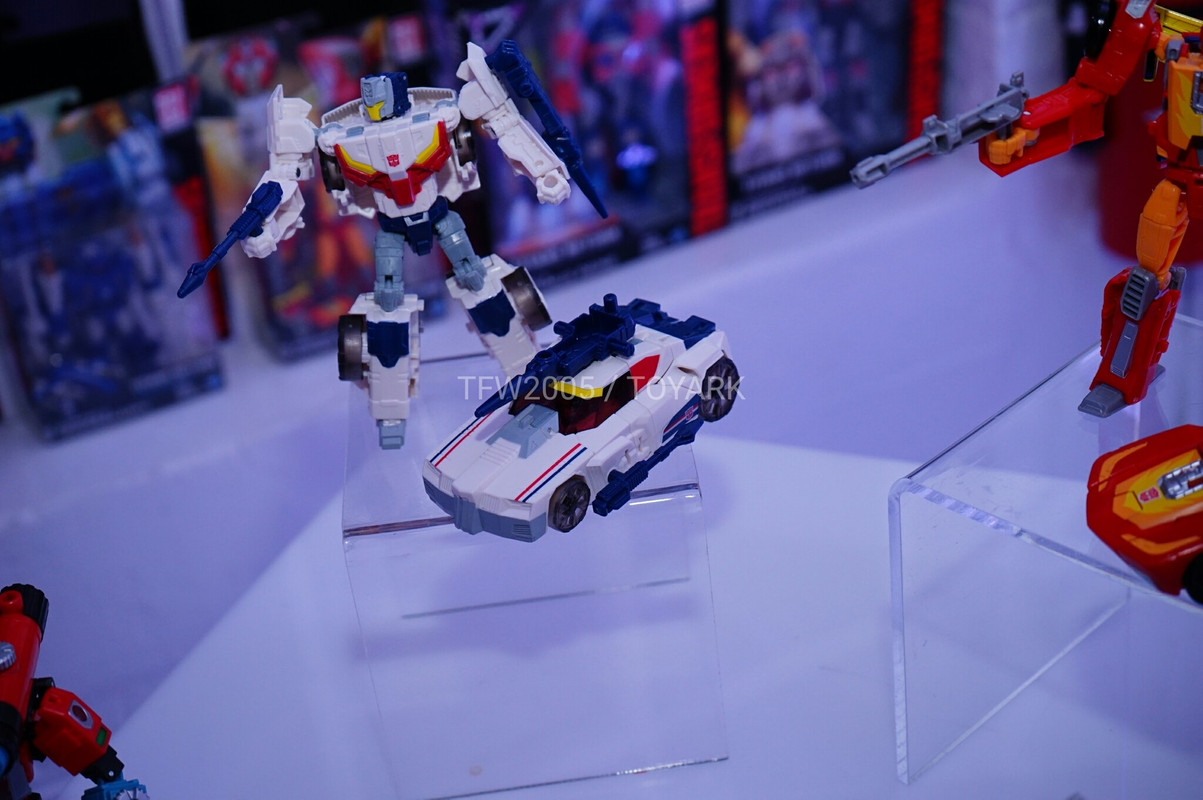 NYCC2016-Titans-Return-061