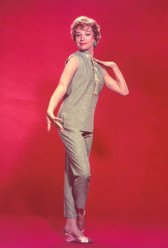 Shirley_MacLaine_c40