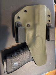 KYDEX HOLSTER 1