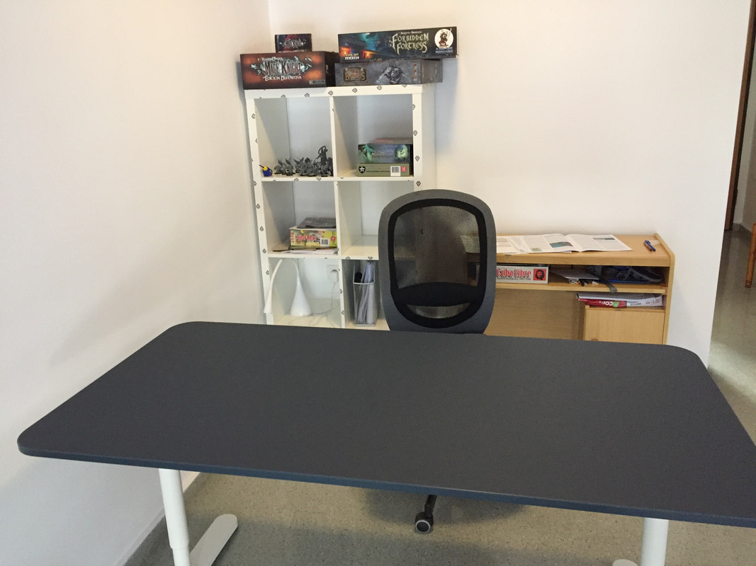 C4CAF702-729C-4026-8D75-64F350D01A0C