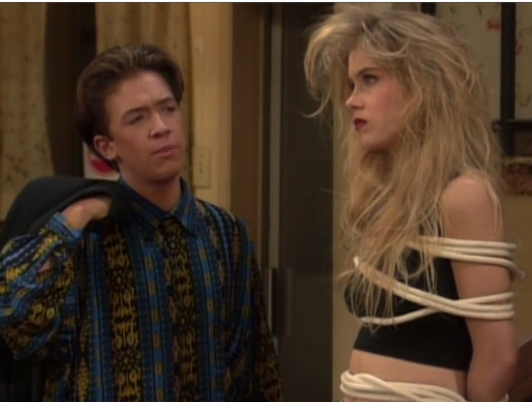 Kelly Bundy Tied Up-3 (3)