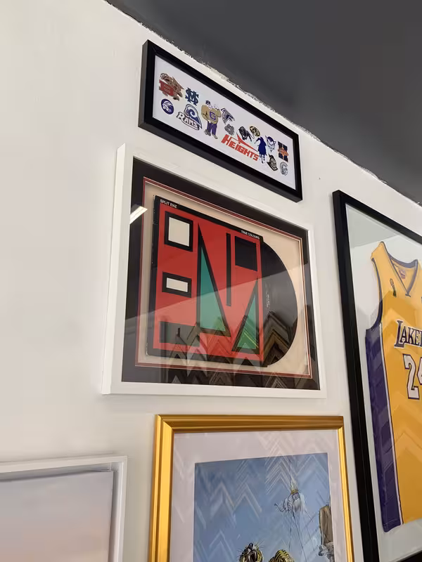 Framed jersey with plaque