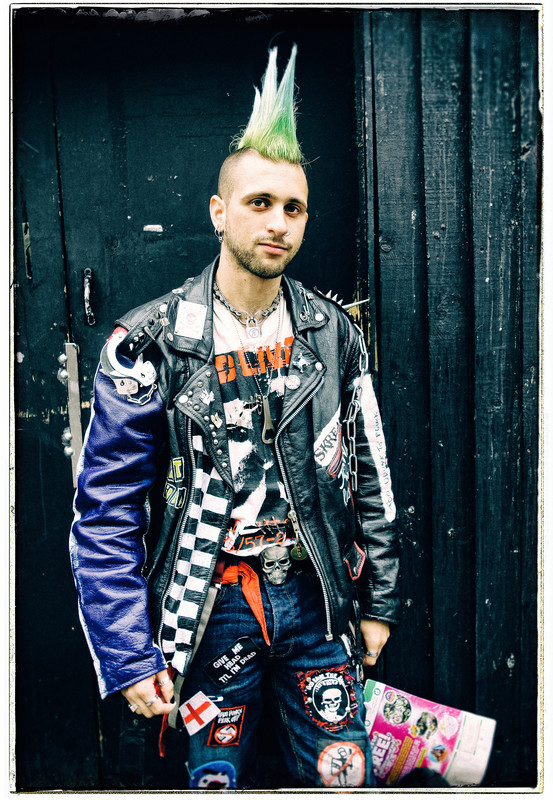 London-Punk-V1-F.jpg