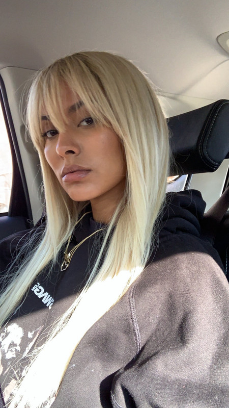 [Image: D250vbu-Wo-AUx0-NB.jpg]