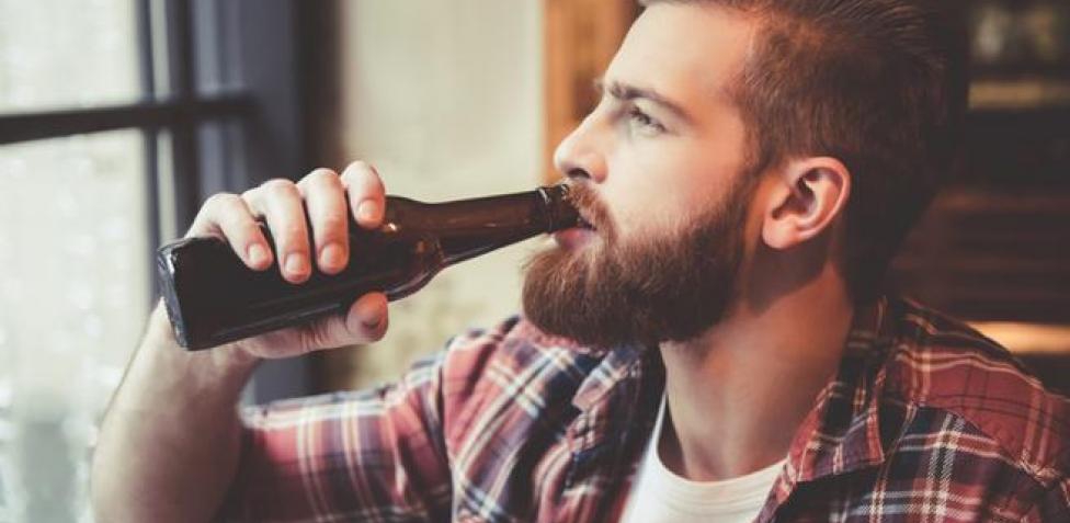 Cerveza en vidrio o lata, ¿Cuál es la mejor?