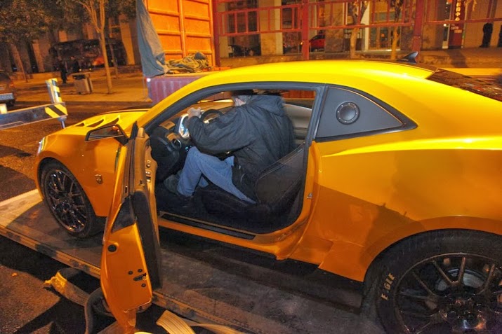 3NOV13_Bumblebee_02_1383491561