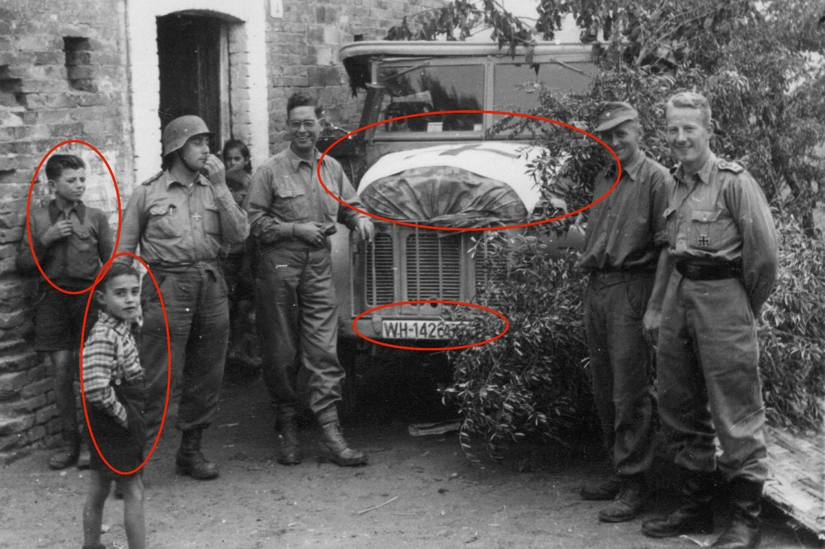 Orig. Foto Steyr 1500 PKW Sanitätsflagge Italien 1943 Italia med