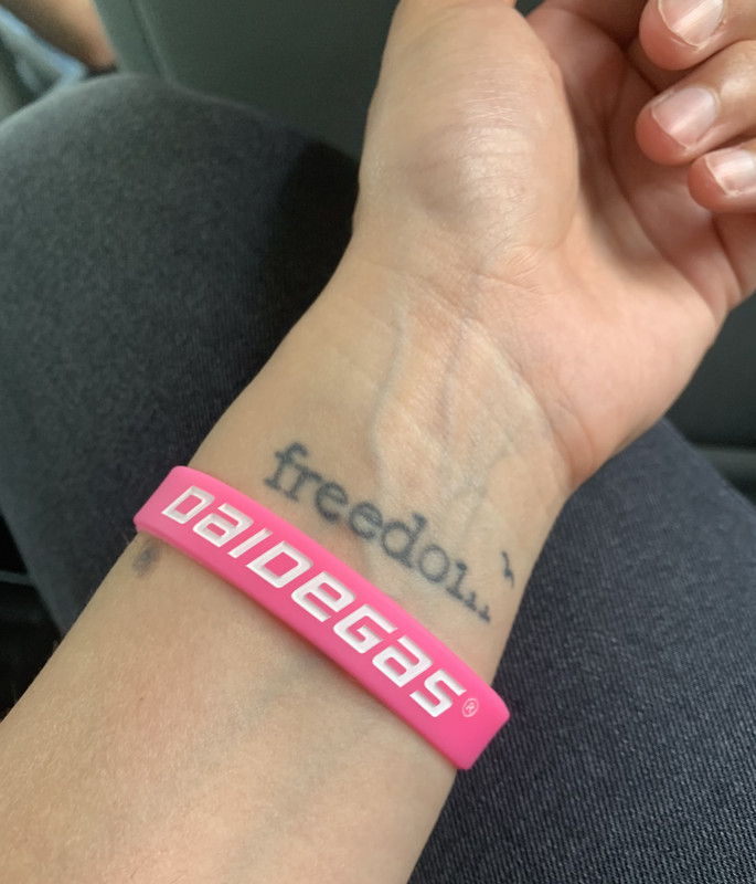 ED5DED3B-7B06-43E8-B467-195B124A599C