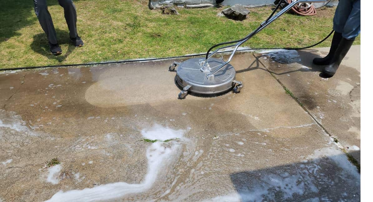 Pressure Washing in Los Angeles