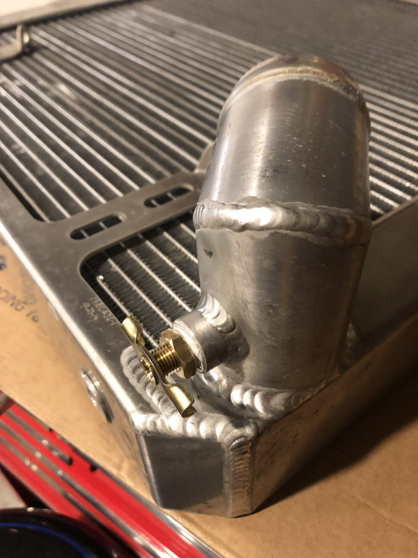 3B23E91D-26DB-4B39-AA83-0D60E833BA43