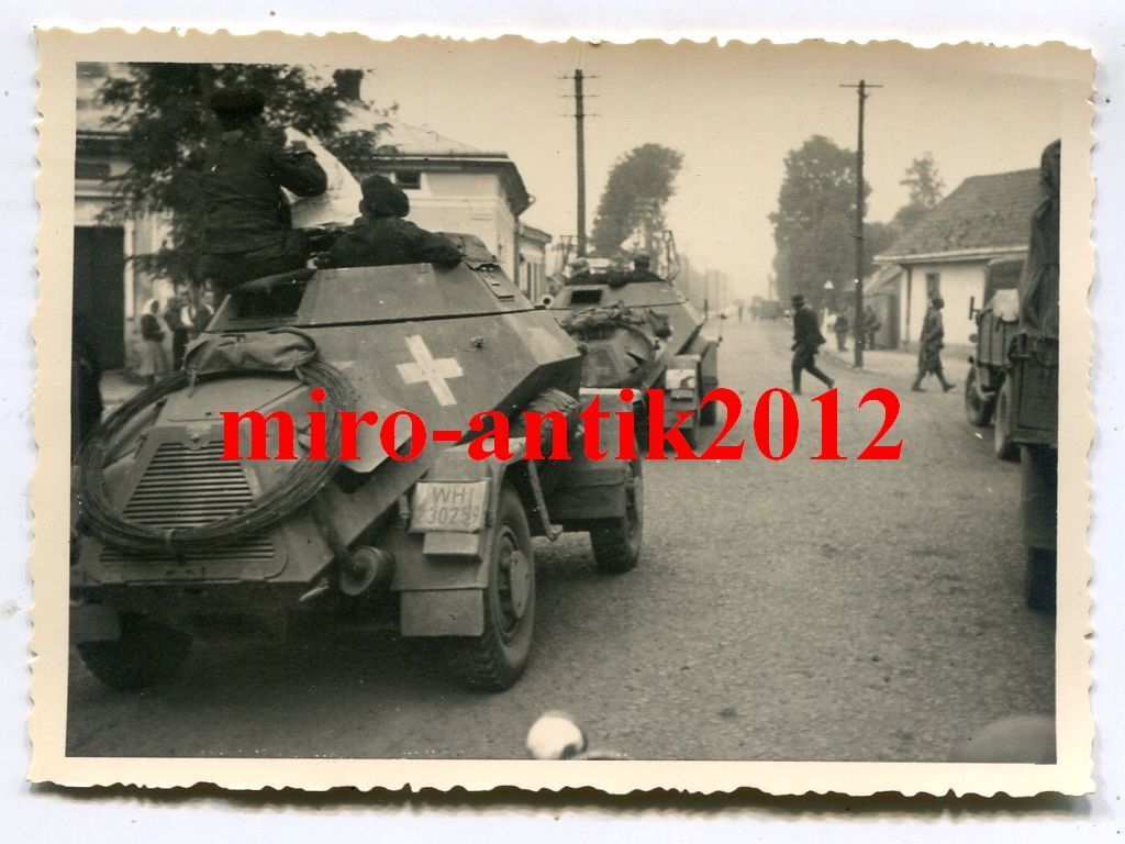 Foto, Wehrmacht, leichte Panzerspähwagen, Sdkfz.