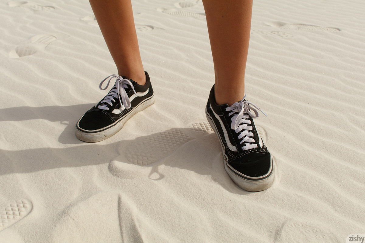 full_018_0576080651111816