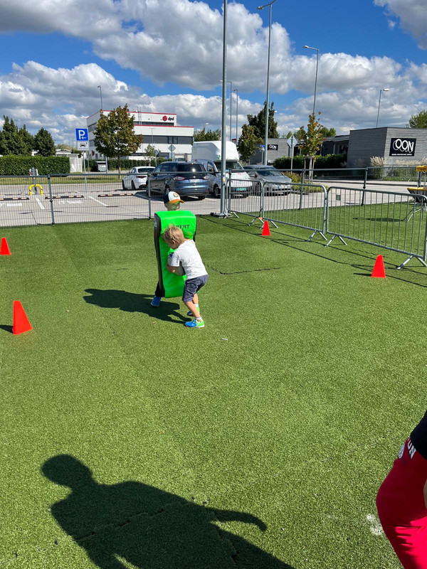 2025-09-Decathlon-dnes-sport-01