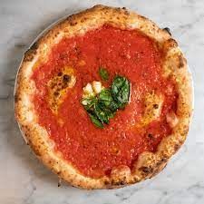 Pizza marinara