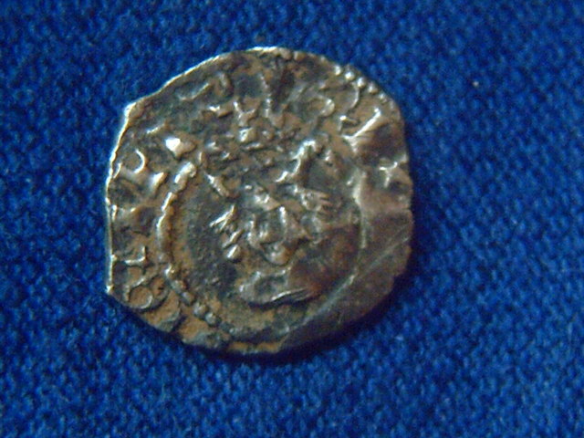roman brooch and hammy 010