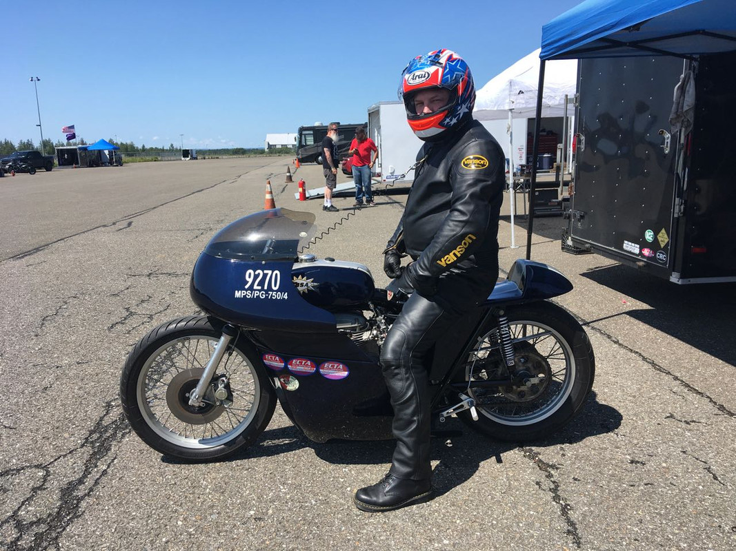 Chris's 750 A65