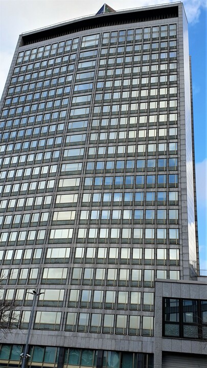 2023-01-13-essen-skyline-7.jpg