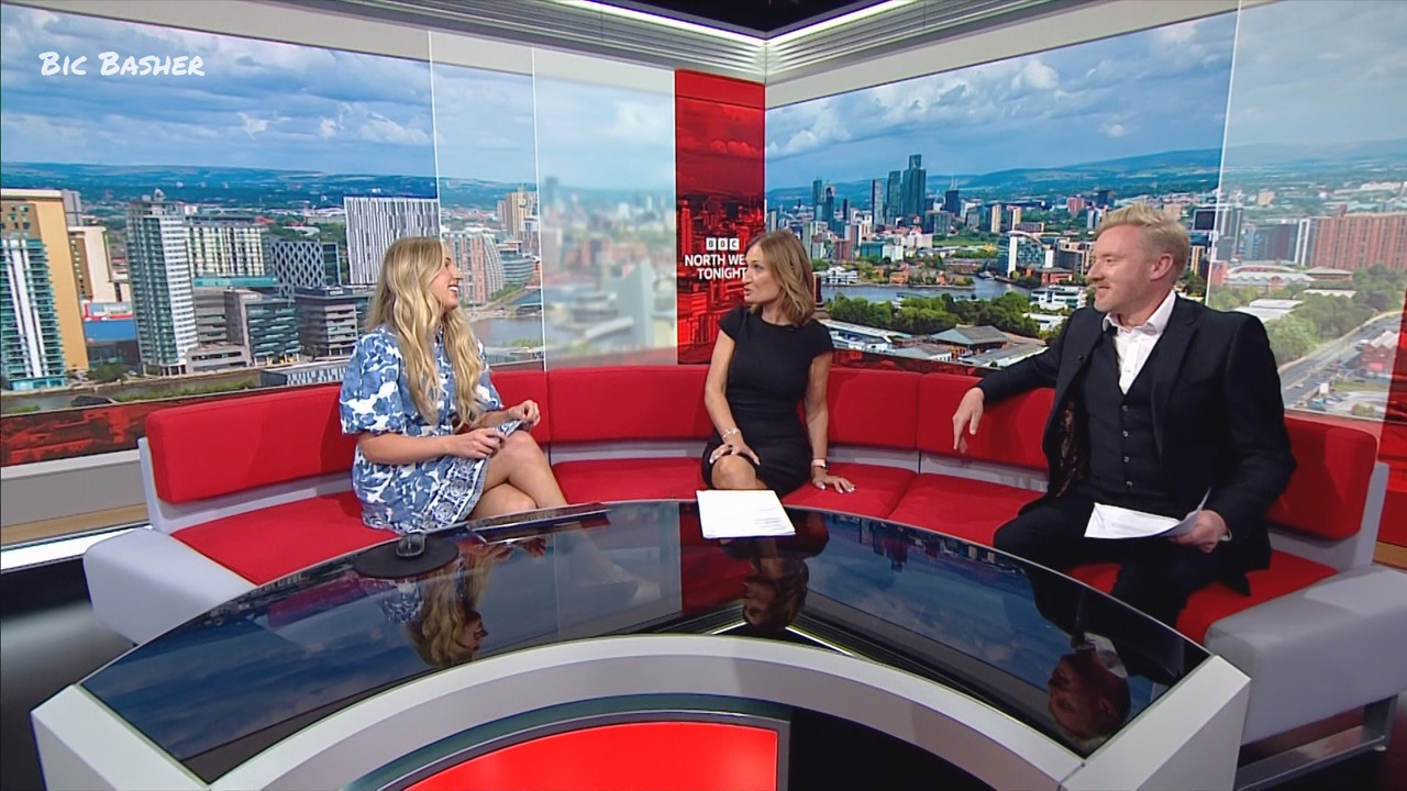 07.02 - 18.30.00 - North West Tonight; Weather. The new film from Rog....ts_snapshot_27.13.460