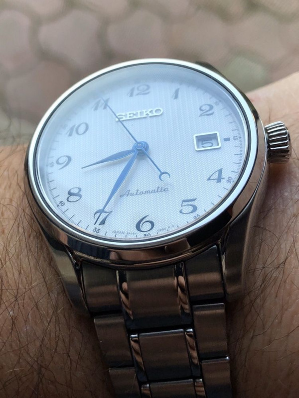 EBAF7F65-7067-4E49-AB20-41E5B60AEA15